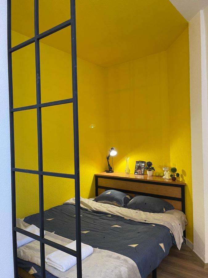 Ora-Prn, Studio Apartment In The City Centre Приштина Экстерьер фото