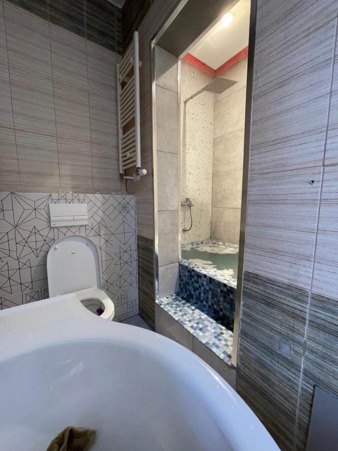Ora-Prn, Studio Apartment In The City Centre Приштина Экстерьер фото